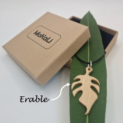 Pendentif feuille de monstera Fabre écoresponsable MoKaLi erable